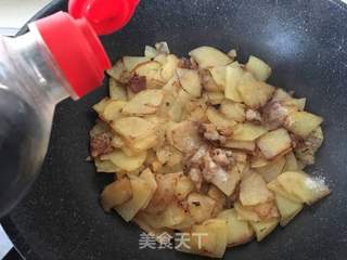 肉片土豆的做法步骤:9