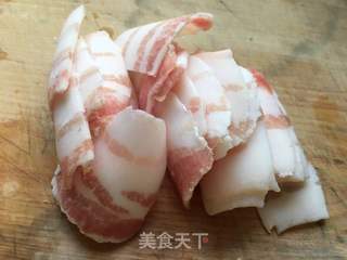 肉片土豆的做法步骤:2