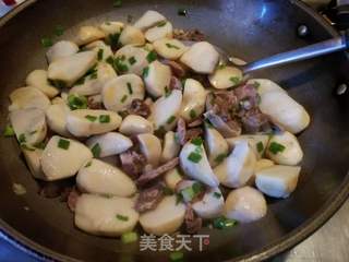 腊味芋仔煲的做法步骤:6