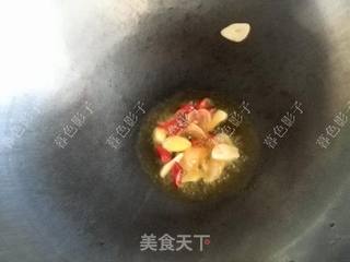 新版回锅肉的做法步骤:3