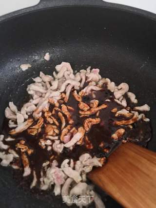 京酱肉丝的做法步骤:13