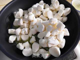奥利奥牛轧糖的做法步骤:4