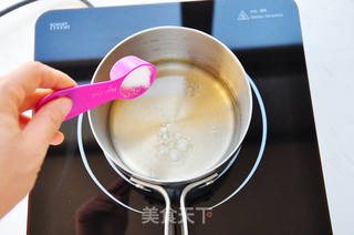 小泡芙的做法步骤:2