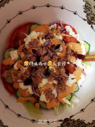 腊月二十三小年 花团锦簇之金枪鱼杂菜沙拉的做法步骤:8