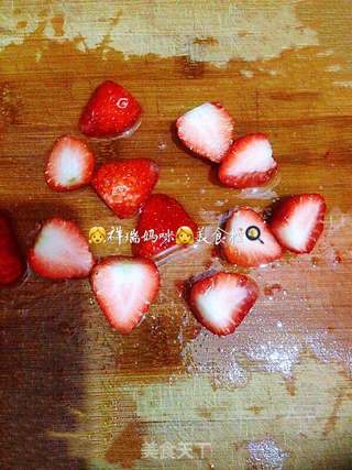 腊月二十三小年 花团锦簇之金枪鱼杂菜沙拉的做法步骤:9
