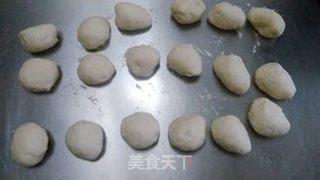 烤肠馒头卷的做法步骤:4