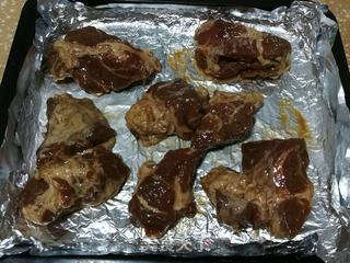 蜜汁叉烧肉的做法步骤:2
