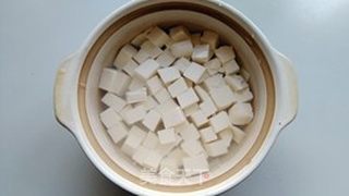扇贝豆腐汤的做法步骤:2