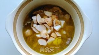 芋艿炖鸡汤的做法步骤:7
