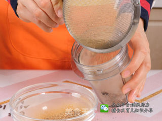宝宝辅食提鲜调料 香菇粉的做法步骤:9