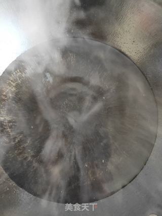 早餐必备的减肥餐------地瓜胡萝卜牛奶燕麦粥的做法步骤:4