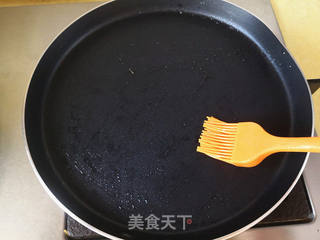 鸡蛋灌饼的做法步骤:5