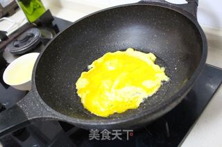 番茄虾仁蛋炒饭的做法步骤：6