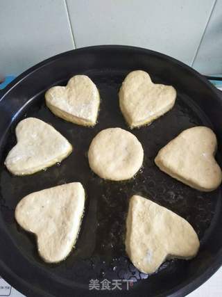 红薯饼的做法步骤:9