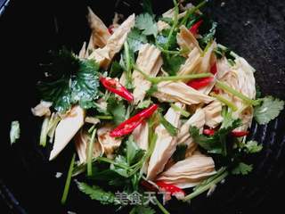 #团圆饭#香菜拌腐竹的做法步骤:6
