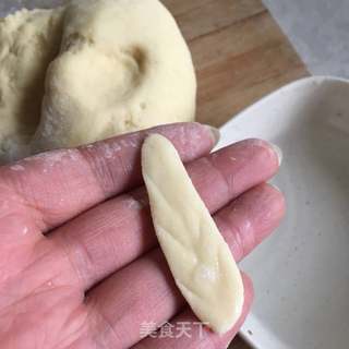 “面食”寿桃的做法步骤:17