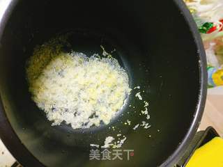 鸡肉山药菠菜粥的做法步骤：3