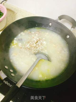 鸡肉山药菠菜粥的做法步骤：8
