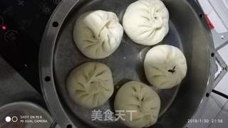 猪肉大葱大包子的做法步骤:4