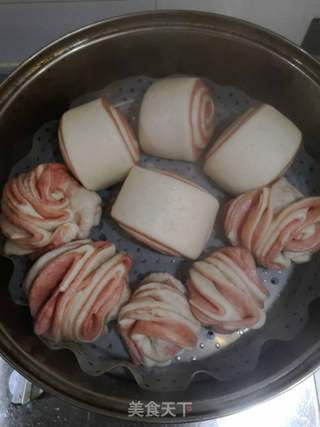 双色祥云馒头的做法步骤:12