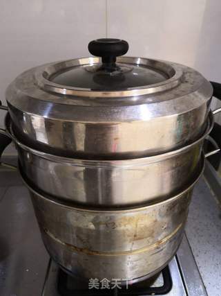 双色花卷的做法步骤:15
