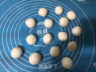 炸小麻团的做法步骤:6