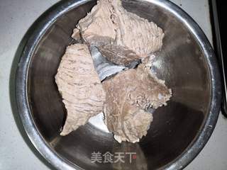 手撕牛肉的做法步骤:4
