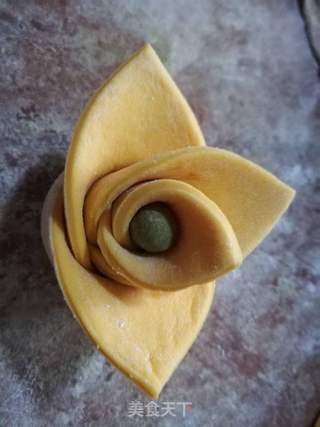 三角玫瑰花的做法步骤:11