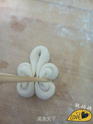 蝴蝶小馒头的做法步骤:6