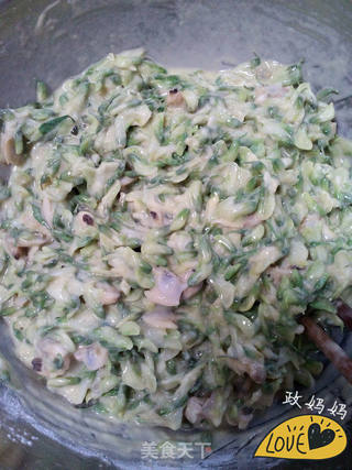 槐花蛤蜊饼的做法步骤:10