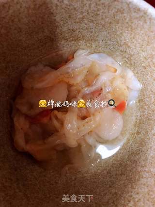 祥瑞妈咪美食控 腊月二十九奶香四溢马苏里拉焗海鲜的做法步骤:2