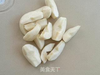 砂锅糖水梨的做法步骤:3
