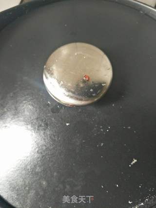 水煮花生米的做法步骤:4