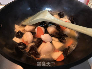 冬笋烧鱼丸的做法步骤:7