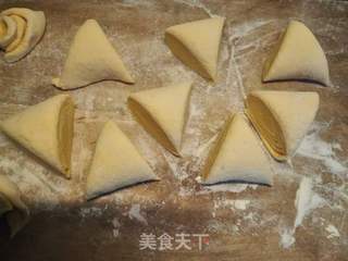 南瓜花卷的做法步骤：9