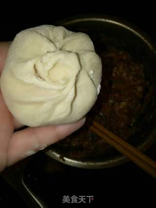 面食#猪肉大葱包的做法步骤:9