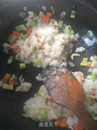 菠萝炒饭的做法步骤:4