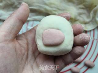 小猪豆沙包的做法步骤:13