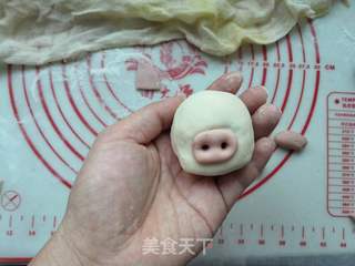小猪豆沙包的做法步骤:14