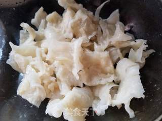 海鲜一品锅的做法步骤:2
