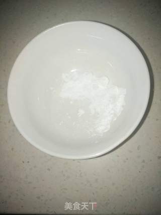 肉丝炒春韭的做法步骤:2