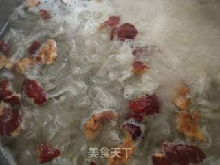 红枣银耳山楂羹的做法步骤:4