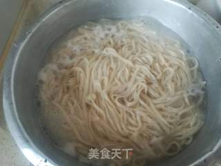 打卤面的做法步骤:13