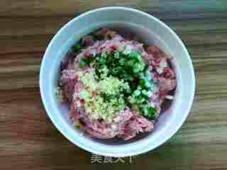鲜肉馄饨的做法步骤:2