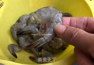 五香盐焗虾的做法步骤:3