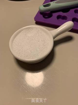 生酮:自制黑巧克 可可脂含量88%的做法步骤:2
