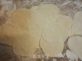 猪肉芹菜盒子的做法步骤:17