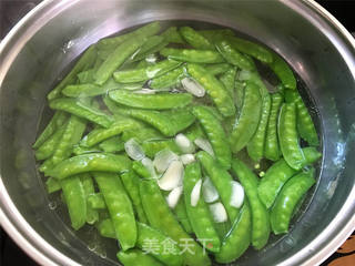 百合荷兰豆的做法步骤:3