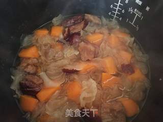 团圆饭~南瓜银耳羹的做法步骤:5