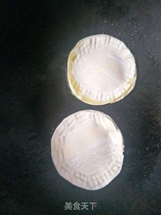 饺子皮香蕉饼的做法步骤:7